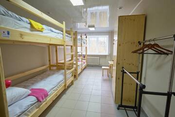 Фото номера Кровать в общем 4-местном номере для мужчин и женщин Хостелы KramHostel г. Краматорск 3