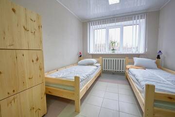 Фото номера Кровать в общем 3-местном номере для мужчин и женщин Хостелы KramHostel г. Краматорск 8