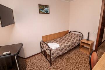 Фото номера Бюджетный одноместный номер Отель Hotel "Kramatorsk" г. Краматорск 3